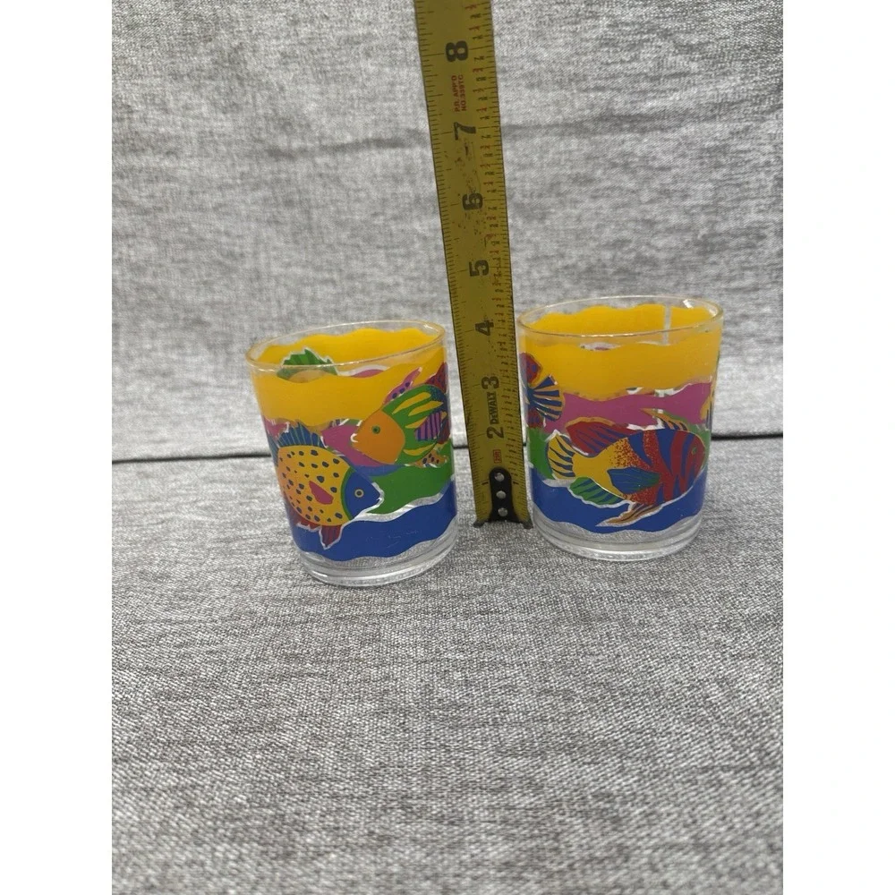 2 Vintage Multicolored Fish Plastic Cups 1990s Summer Beach Ocean